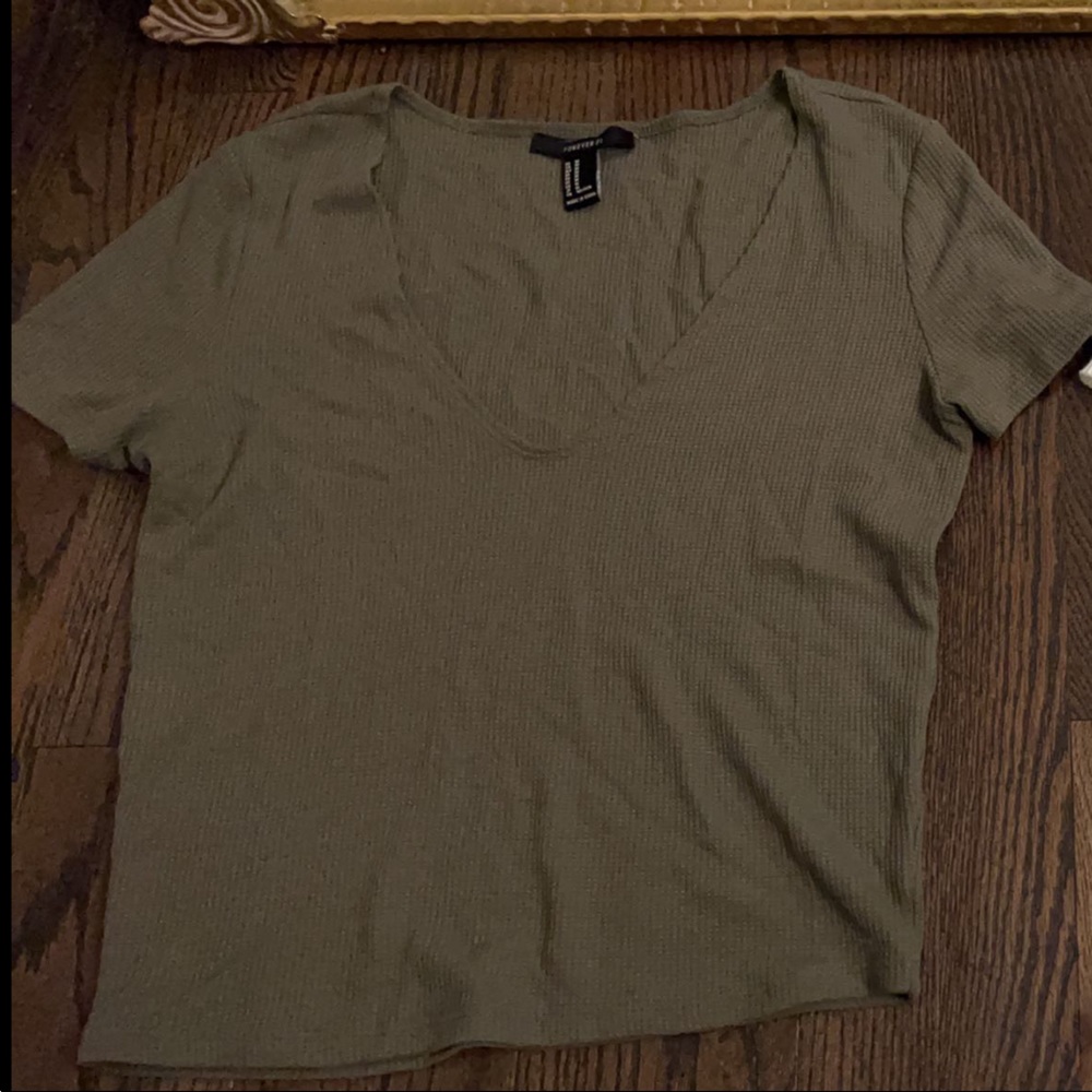 FOREVER 21 TWO SHIRTS (INCLUDED)
